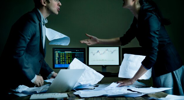 Jak nowoczesne technologie zmieniają podejście do usług księgowych i doradczych